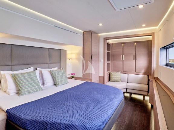 Master cabin with couch