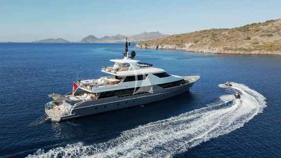 Image of ILLUSION 2 yacht #2