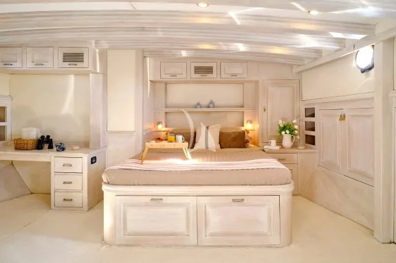 Image of WHITE PEARL yacht #31