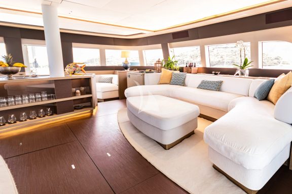 Image of J. SPARROW yacht #16
