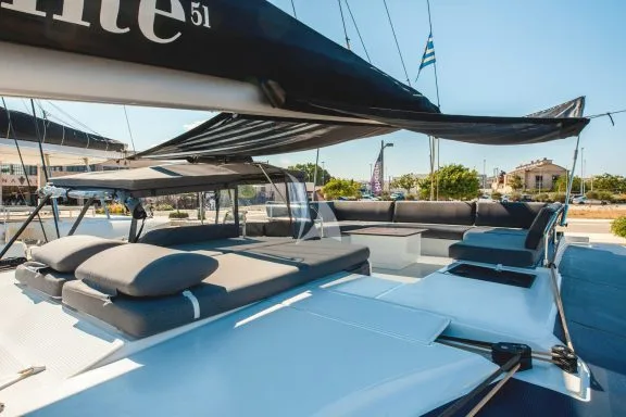 Flybridge