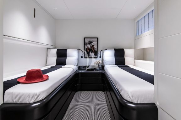 Twin Cabin