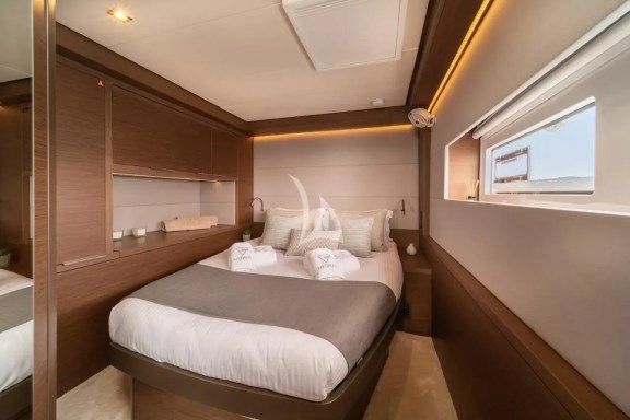 Double Cabin
