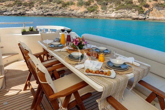 Image of GEORGE V yacht #26