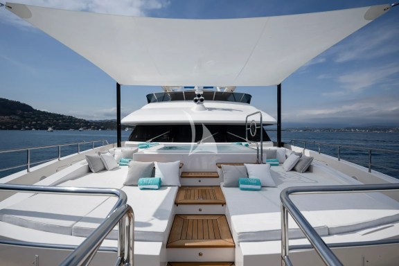 Image of NELA yacht #28