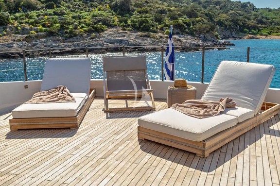 Image of THE BIRD yacht #28