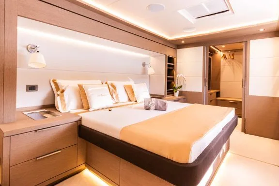 Image of J. SPARROW yacht #19