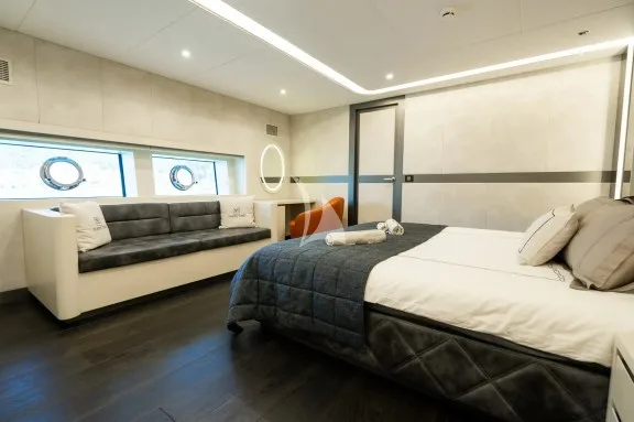 Image of NORTH WIND yacht #27