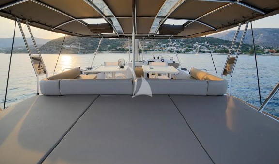 Upper Deck Sun Matresses