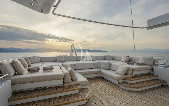 Image of LADY VERA yacht #77