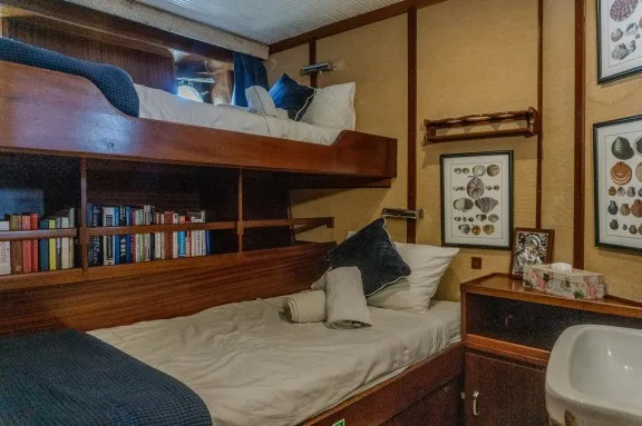 Image of Aphrodite yacht #43