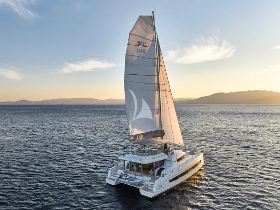 Sahana sailing