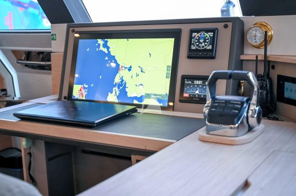 Image of 7th Heaven yacht #6