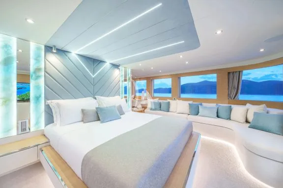 Image of Renata yacht #142