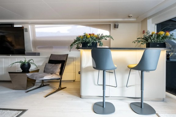Image of EVA yacht #5