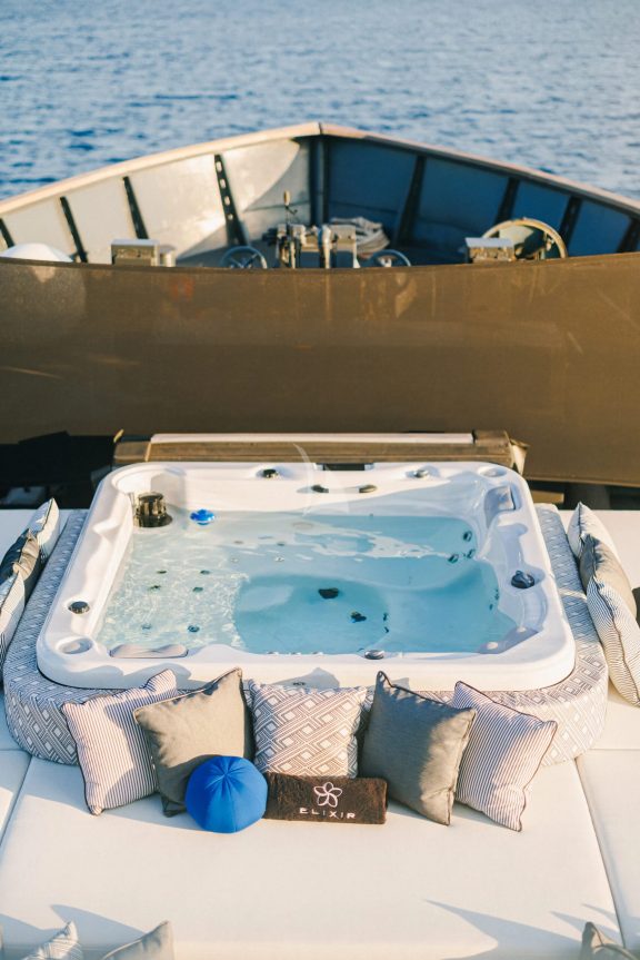 Jacuzzi