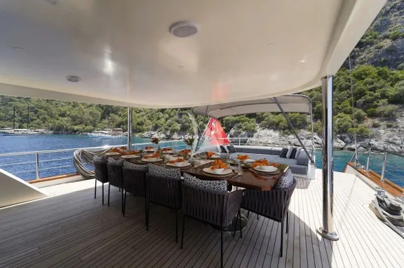Image of QUEEN OF MAKRI yacht #9