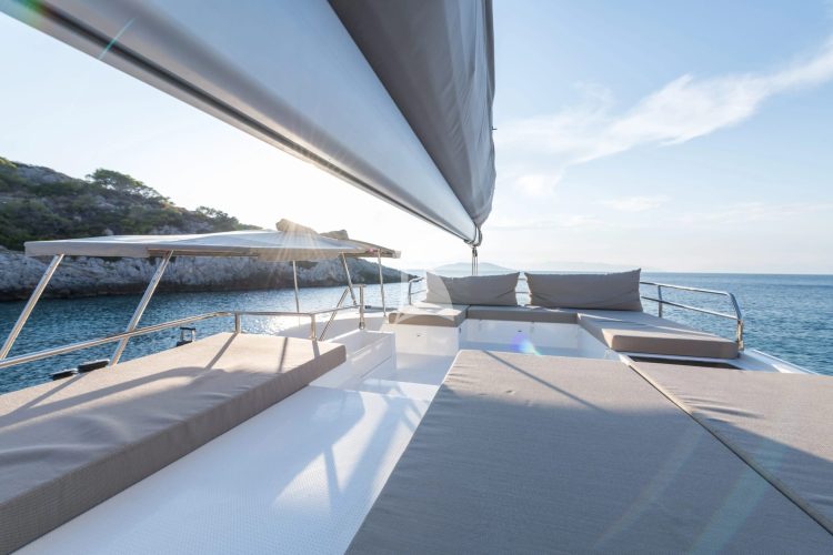 Open flybridge
