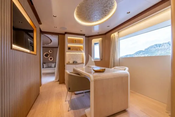 Image of ANJELIF yacht #41