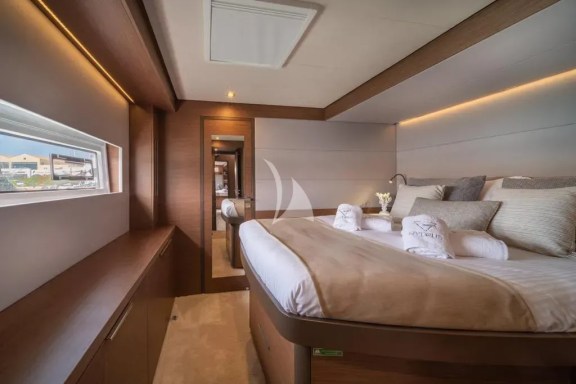 Double Cabin