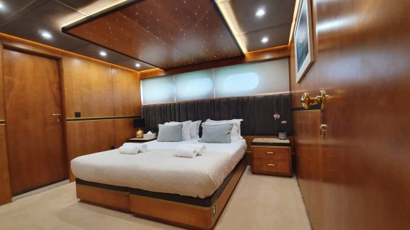 VIP double 3