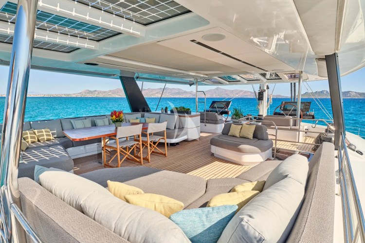 Flybridge