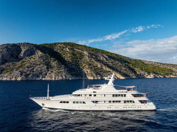 Image of FOS yacht #65