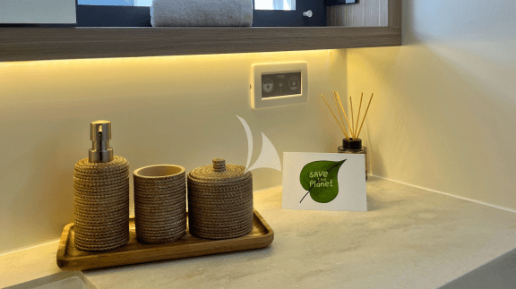 guest cabin - bathroom