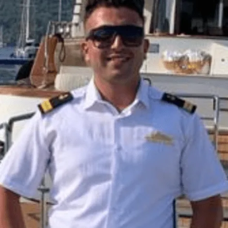 Crew of Forty Love|Furkan APCIN — Deckhand