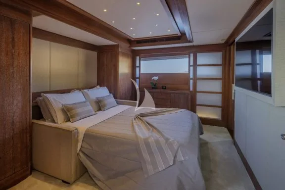 Convertible Cabin on Main Deck