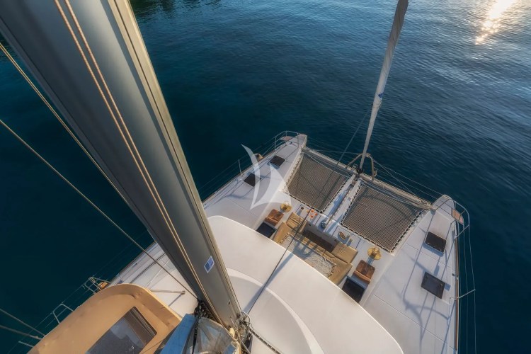 Flo deck