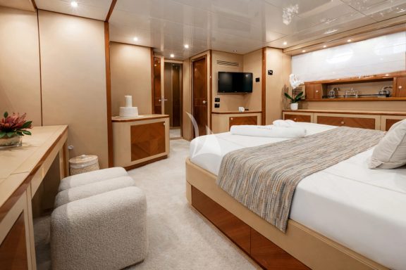 Image of MAMMA’S yacht #44