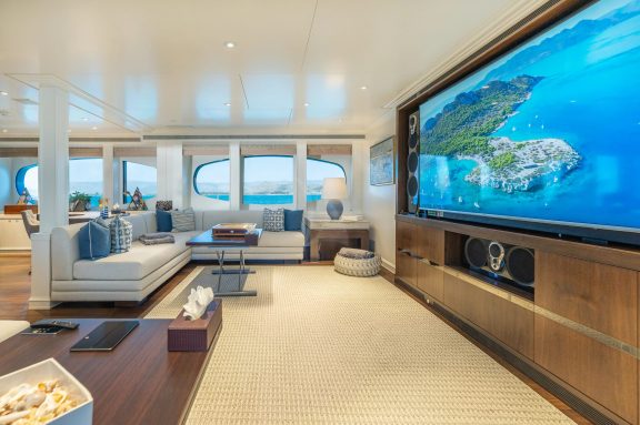 Media/family room forward main deck