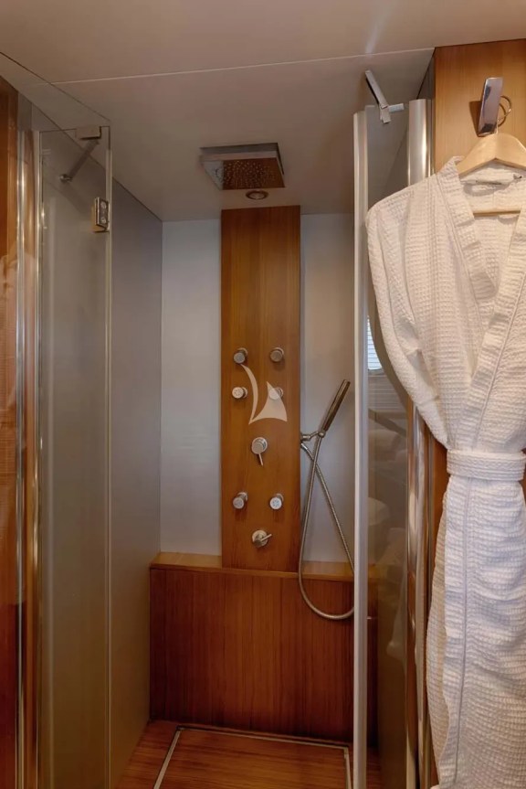 Master Cabin Shower