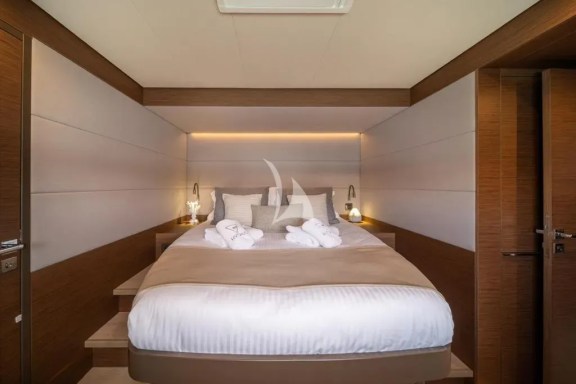 Double Cabin