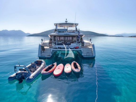 Aft sea view & water toys