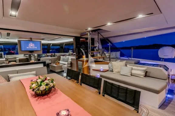 Aft seating area