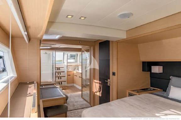 Image of CUTE LITTLE CAT yacht #25