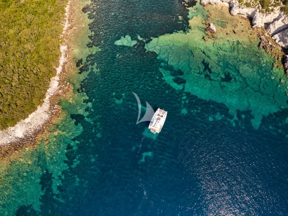 Image of AZUL yacht #5