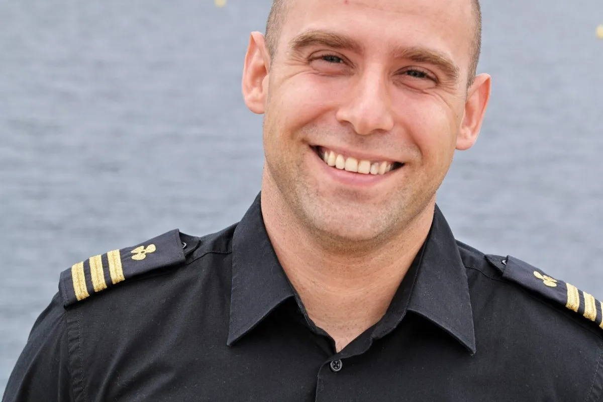 Crew Main Image