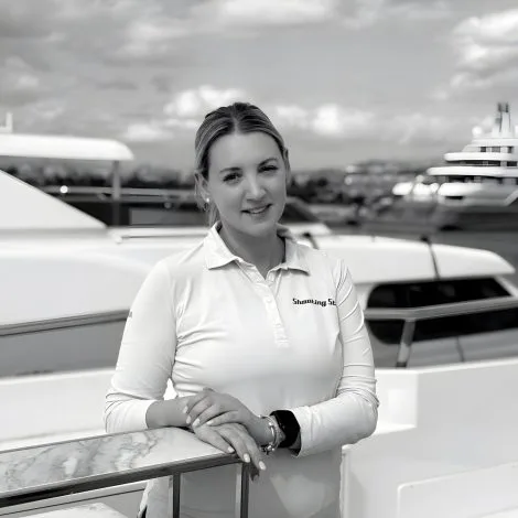 Crew of SHOOTING STAR|Ioanna Vanaka — Stewardess