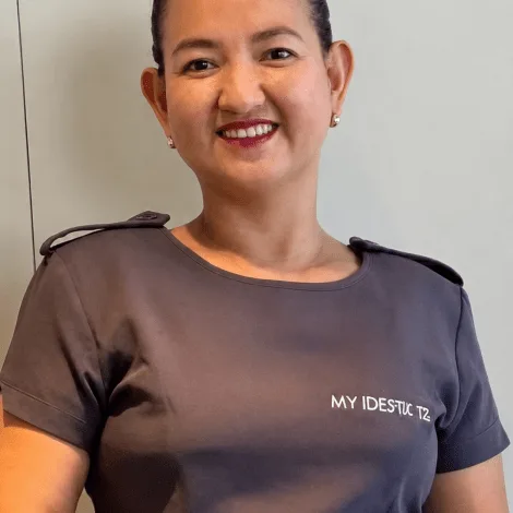 Crew of IDEFIX II|JUSSIAH MOROKAWA — Stewardess