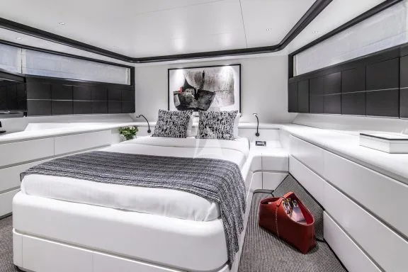 Double Cabin