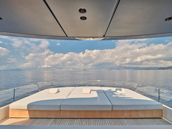 Sundeck