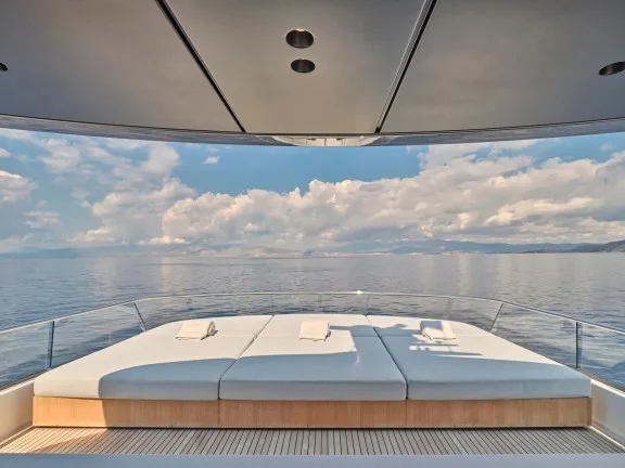 Sundeck