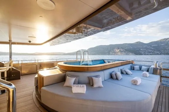 Image of ANJELIF yacht #14