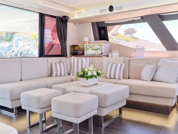 main saloon