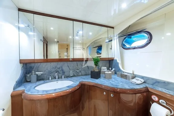 Image of THEION yacht #22