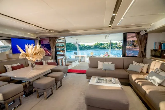 Image of D2 yacht #55