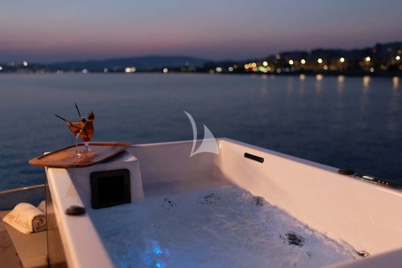 Image of QUESTA e VITA yacht #165